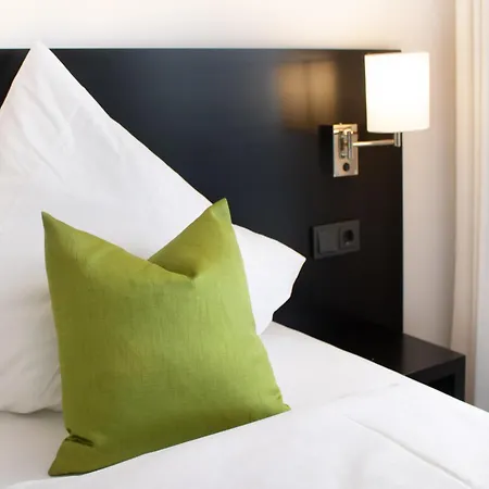 Hotel Fg By Wmm
